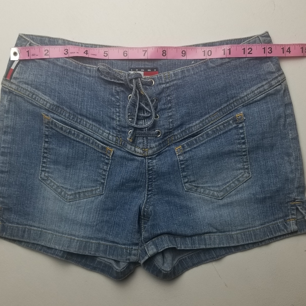 Tommy Jean Shorts (Juniors - Picture 6 of 6